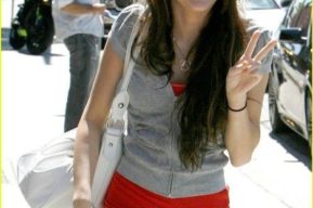 Biografia, Miley Cyrus