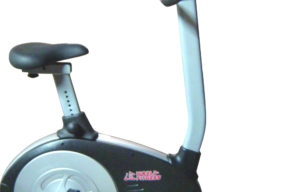 La bicicleta fija tonifica tus músculos