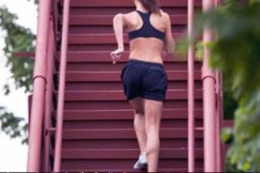 Ejercítate subiendo escaleras