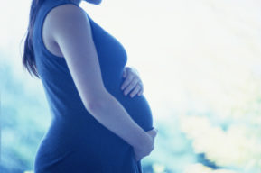 Las ventajas de ser madre joven