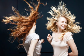 Dando volumen al cabello