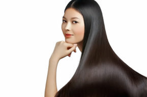 Cinco trucos para embellecer el cabello con aceites capilares