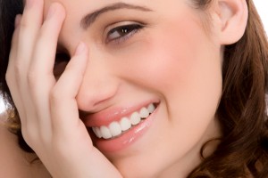 mujer sonriendo