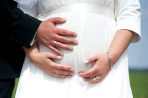Boda y embarazo, consejos para elegir el vestido