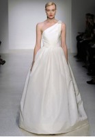 Propuestas y tendencias novias 2013