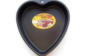 Elaborar una tarta helada de nata y tofee en San Valentín