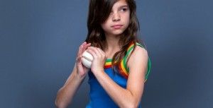 always y su nueva campaña como niña