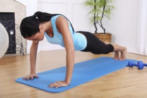 Abdominales para mejorar la figura y estar en forma