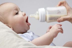 Utilizar leche de fórmula en la dieta del bebé