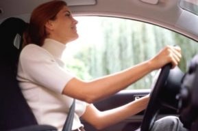 ¿Quiénes conducen mejor los hombres o las mujeres?
