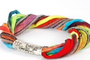 Consejos para llevar correctamente las pulseras este verano