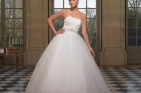 Las colecciones de vestidos de novia de Tati Mariage y Tomy Mariage