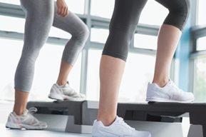 Algunos ejercicios de base para mantener la forma