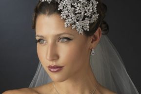 Apuesta a los pendientes para tu personal look nupcial