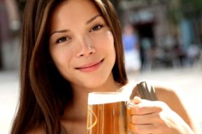 Los beneficios del consumo moderado de cerveza