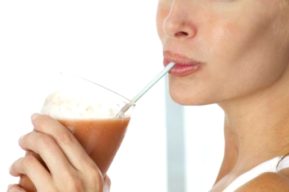 Smoothies para reducir el vientre y obtener una cintura definida