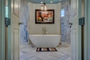 Consejos para disfrutar del momento del baño con salud