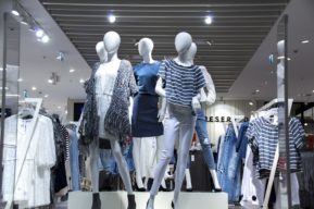 10 prendas que puedes comprar en rebajas
