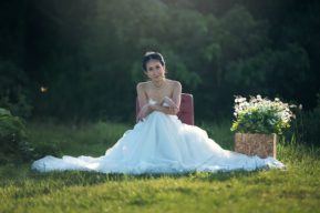 Cómo mejorar la comunicación con el maquillador de boda