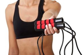Ejercicios de musculación con la cuerda para saltar