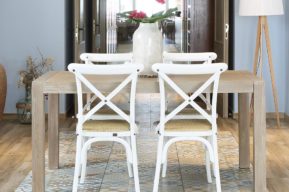 Catálogo Banak Importa muebles de comedor
