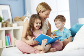 Los 5 beneficios de leer cuentos a los niños