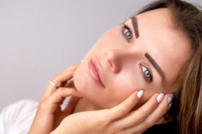 Las razones efectivas para someterse a un peeling químico del rostro